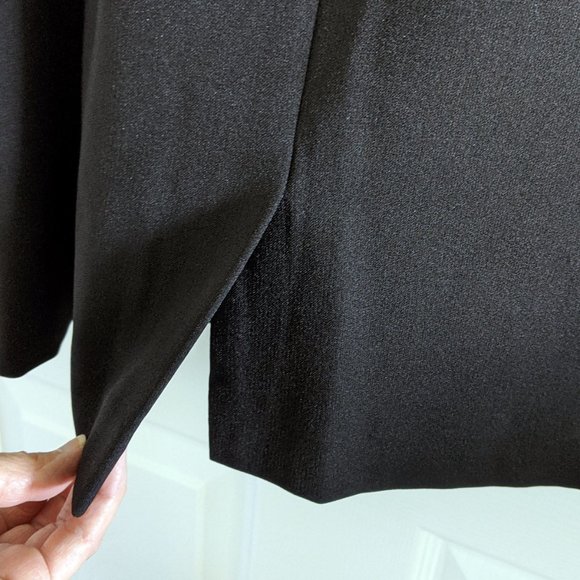 Chelsea Rose Little Black Dress - Picture 8 of 8